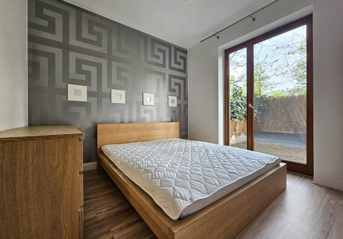 Maratońska flat for rent Poznan garden