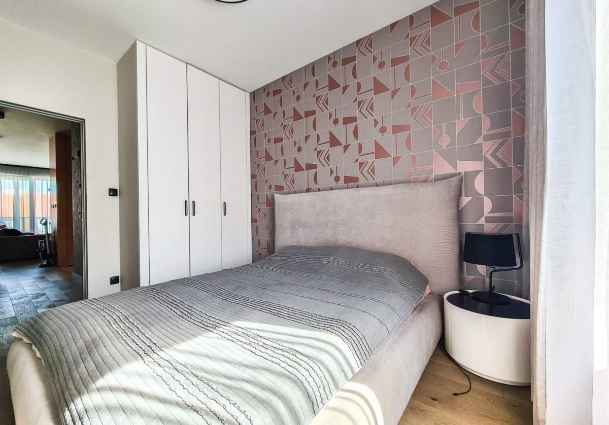 Bedroom with fitted wardrobes – Chwaliszewo Residence